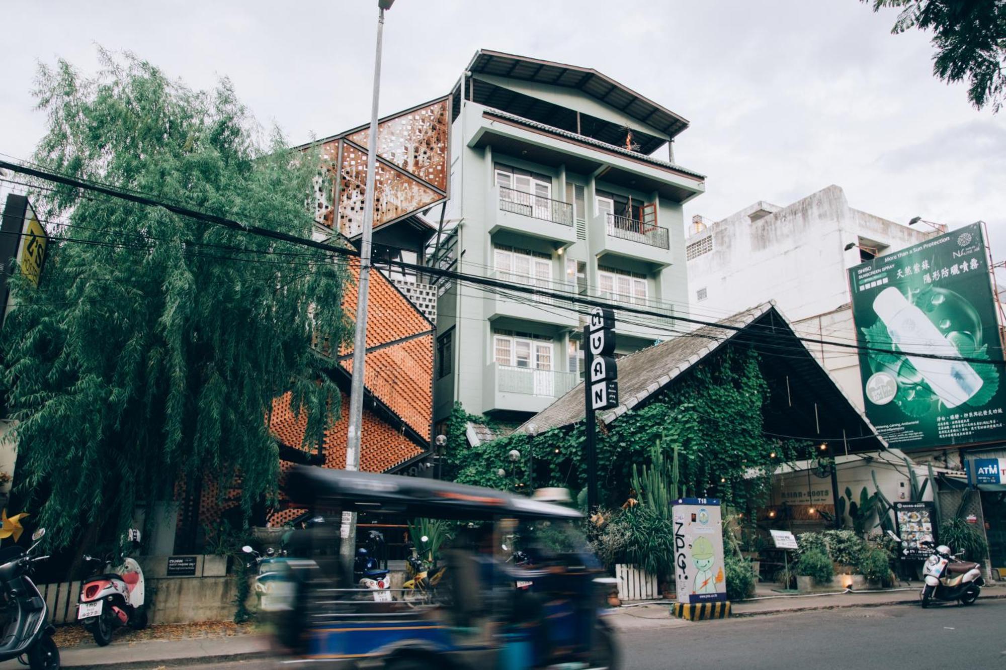 Muan Hotel — Photos 1